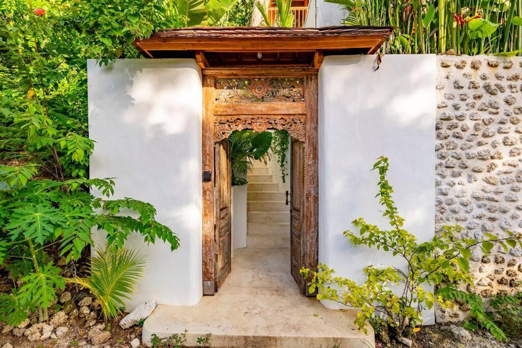 Nest Uluwatu - Eco Boutique Villa Εξωτερικό φωτογραφία